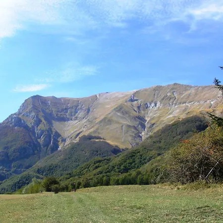 Le Castellare *