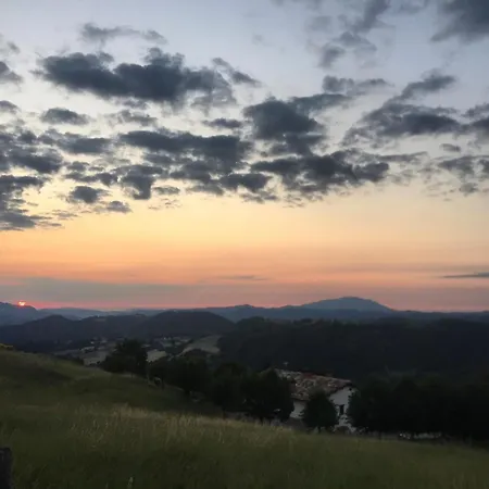 Le Castellare Farm stay *